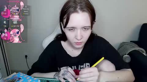 Snapshot of crash_test13 chatting on 6, 10, 2025 crash_test13 online show from 6, 10, 2025