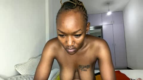 Snapshot of crave_meslowly chatting on 28, 7, 2026 Taliee online show from 28, 7, 2026