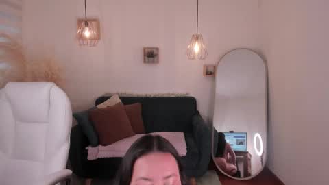 Snapshot of crazy_b00bss chatting on 12, 11, 2025 crazy_b00bss online show from 12, 11, 2025