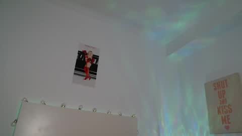 crazy sweetie online show from 22, 12, 2025