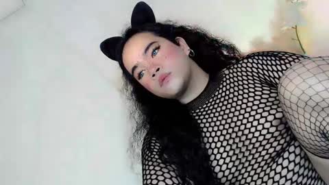 Snapshot of crazy_vixen chatting on 19, 2, 2025 Hot Ayisha online show from 19, 2, 2025
