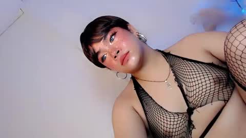 Snapshot of crazy_vixen chatting on 10, 3, 2025 Hot Ayisha online show from 10, 3, 2025