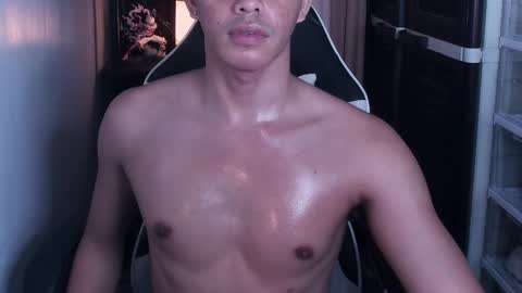 Snapshot of crazyasiancum chatting on 13, 2, 2025 Zion online show from 13, 2, 2025