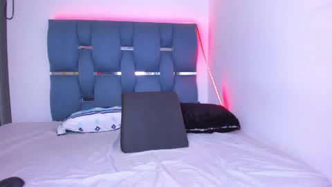 crazybaby_squirt online show from 27, 5, 2026