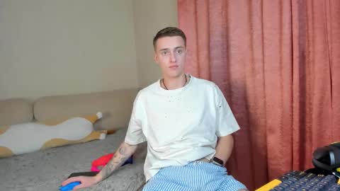 Alex online show from 2, 11, 2025