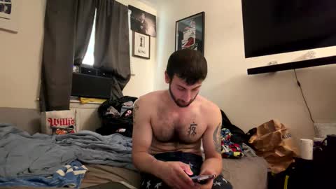 crazydill28 online show from 12, 4, 2026