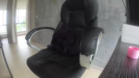 Snapshot of crazylive5 chatting on 16, 2, 2025 crazylive5 online show from 16, 2, 2025