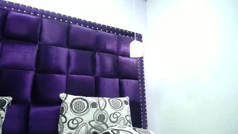 diosalinda online show from 11, 3, 2025