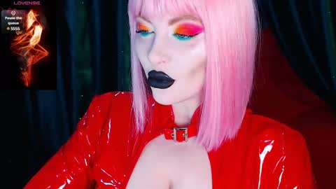 Snapshot of crazypinkyball chatting on 21, 12, 2024 Roxy online show from 21, 12, 2024