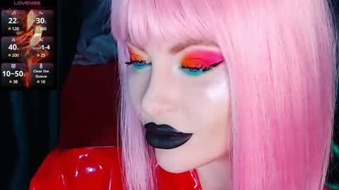 Snapshot of crazypinkyball chatting on 26, 12, 2024 Roxy online show from 26, 12, 2024