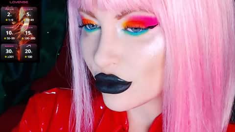 Snapshot of crazypinkyball chatting on 27, 12, 2024 Roxy online show from 27, 12, 2024