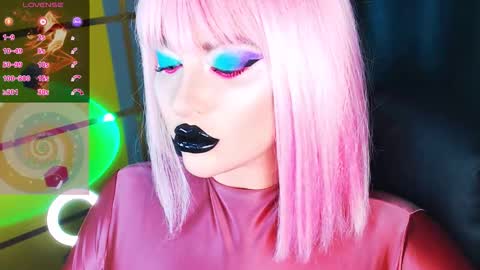 Snapshot of crazypinkyball chatting on 26, 9, 2025 Roxy online show from 26, 9, 2025