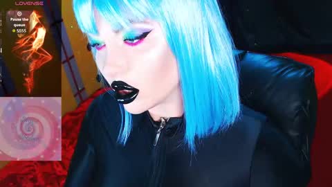 Snapshot of crazypinkyball chatting on 13, 5, 2026 Roxy online show from 13, 5, 2026
