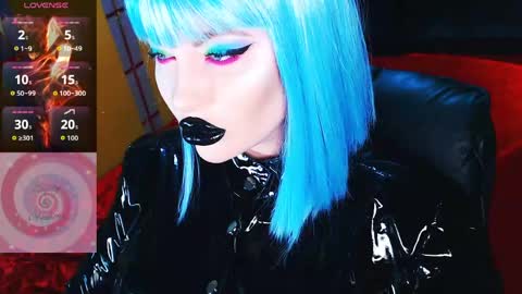 Snapshot of crazypinkyball chatting on 20, 5, 2026 Roxy online show from 20, 5, 2026