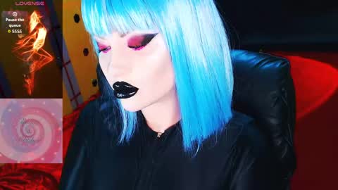 Snapshot of crazypinkyball chatting on 22, 5, 2026 Roxy online show from 22, 5, 2026
