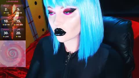 Snapshot of crazypinkyball chatting on 23, 5, 2026 Roxy online show from 23, 5, 2026