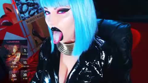 Snapshot of crazypinkyball chatting on 30, 6, 2026 Roxy online show from 30, 6, 2026