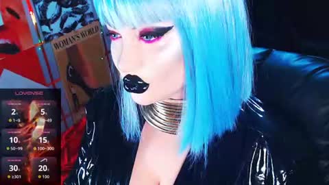 Snapshot of crazypinkyball chatting on 5, 7, 2026 Roxy online show from 5, 7, 2026