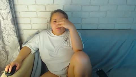 Snapshot of crazyy_girl_ chatting on 17, 1, 2025 Crazyy Girl online show from 17, 1, 2025