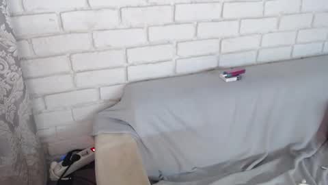 Crazyy Girl  online show from 9, 11, 2025