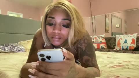 PHANTOMTARGARYENXXX online show from 28, 1, 2025