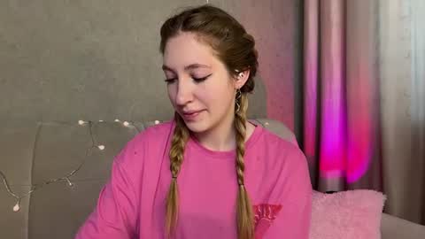 Stesha  Join my fan clubsurprise   online show from 30, 7, 2026