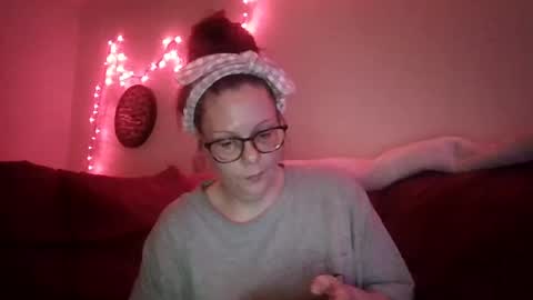 creammenow1229 online show from 1, 2, 2025