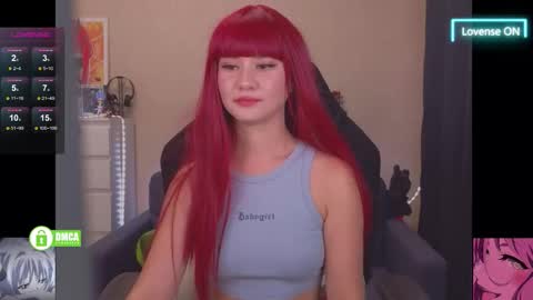 Snapshot of creammeow chatting on 12, 9, 2025 Alina online show from 12, 9, 2025