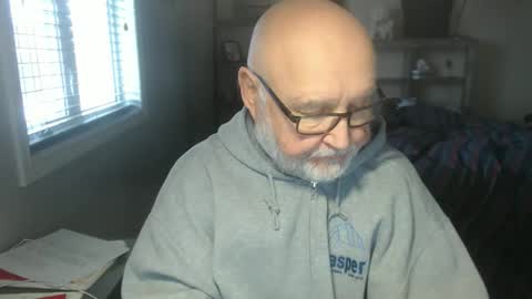 Creamormilk online show from 2, 12, 2025