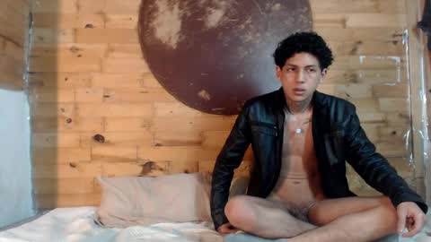  CAMILA Y SEBASTIAN online show from 2, 1, 2025