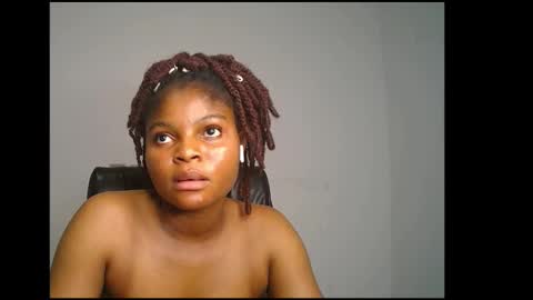 Snapshot of creamy_juicypussy chatting on 6, 3, 2025 Lady jasmine online show from 6, 3, 2025