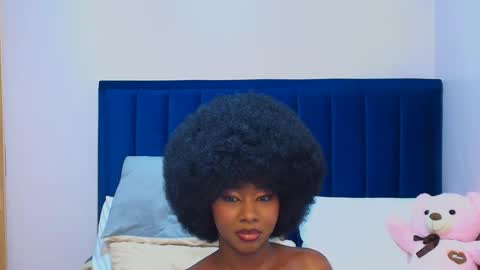 Snapshot of creamybabee chatting on 1, 7, 2026 queen online show from 1, 7, 2026