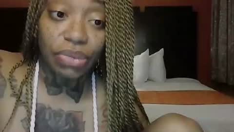 Snapshot of creamyexotica chatting on 30, 11, 2025 CreamyExotica online show from 30, 11, 2025