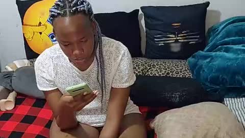 creamyhub online show from 15, 10, 2025