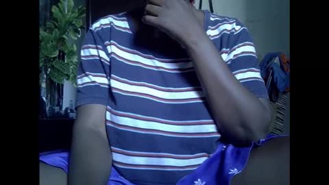 Snapshot of creamypussyxx chatting on 17, 11, 2025 creamypussyxx online show from 17, 11, 2025