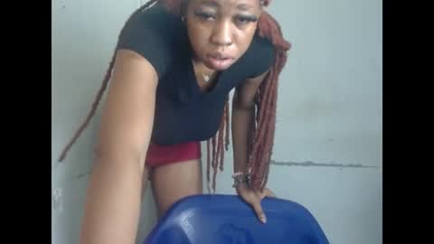 Snapshot of creamyxpussyx chatting on 11, 7, 2026 creamyxpussyx online show from 11, 7, 2026