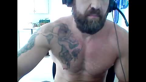 Snapshot of creatureofbeauty chatting on 24, 4, 2026 creatureofbeauty online show from 24, 4, 2026