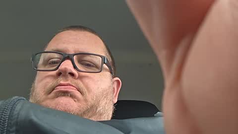 The hopeless romantic online show from 5, 3, 2025