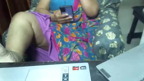 Snapshot of crezybhabihot chatting on 18, 1, 2025 Sonika69 online show from 18, 1, 2025