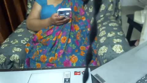 Snapshot of crezybhabihot chatting on 7, 2, 2025 Sonika69 online show from 7, 2, 2025