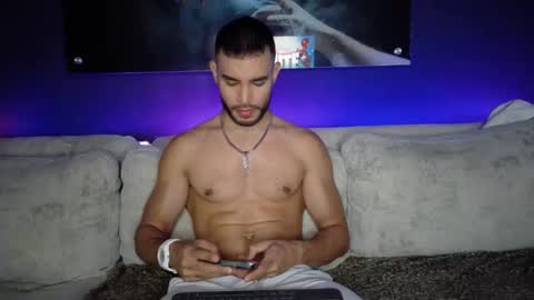 CRHISTIAN online show from 7, 2, 2026