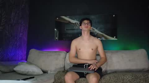 CRHISTIAN online show from 14, 4, 2026