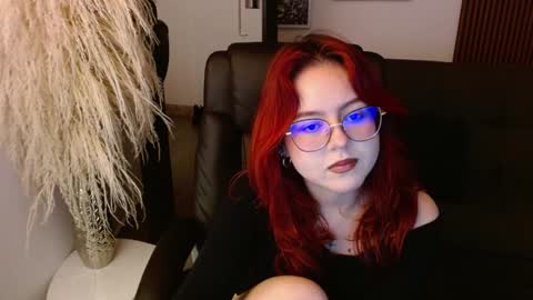 Snapshot of crimson_tati chatting on 13, 12, 2024 Tatiana online show from 13, 12, 2024
