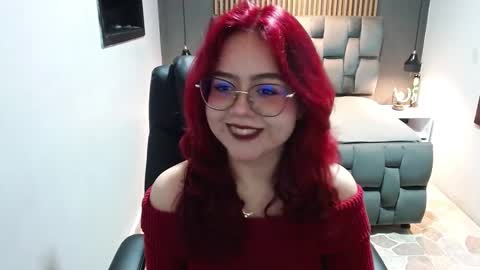 Snapshot of crimson_tati chatting on 27, 12, 2024 Tatiana online show from 27, 12, 2024