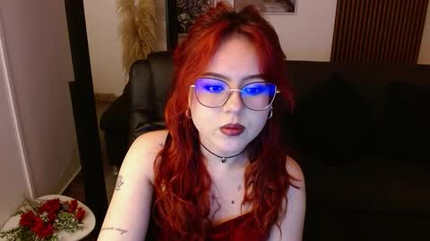 Snapshot of crimson_tati chatting on 19, 2, 2025 Tatiana online show from 19, 2, 2025