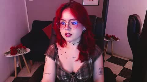 Snapshot of crimson_tati chatting on 28, 2, 2025 Tatiana online show from 28, 2, 2025
