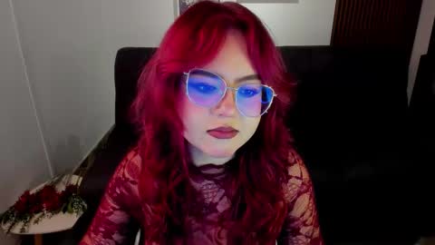 Snapshot of crimson_tati chatting on 11, 9, 2025 Tatiana online show from 11, 9, 2025
