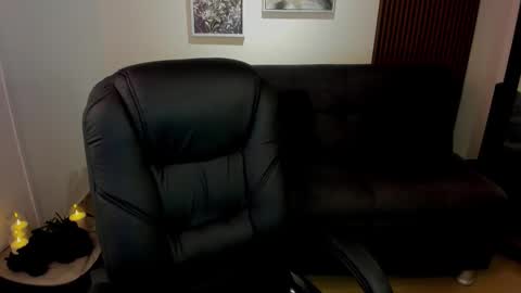 Snapshot of crimson_tati chatting on 26, 9, 2025 Tatiana online show from 26, 9, 2025