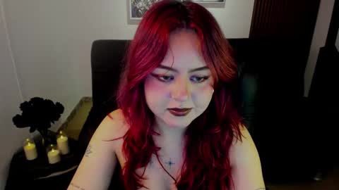 Snapshot of crimson_tati chatting on 16, 10, 2025 Tatiana online show from 16, 10, 2025