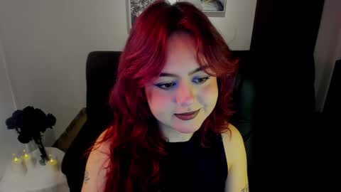 Snapshot of crimson_tati chatting on 22, 10, 2025 Tatiana online show from 22, 10, 2025